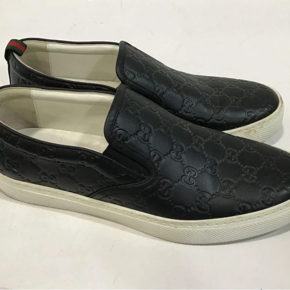 Men’s Gucci Guccissima Embossed Black Slip-On Loafers Sneakers Size 9